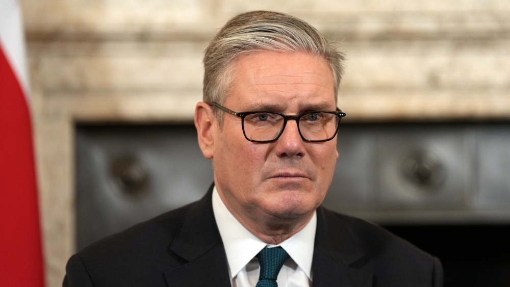 Primeiro-ministro do Reino Unido, Keir Starmer, renuncia