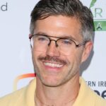Programa de namoro gay lançado pelo veterano da TV Darren Kennedy e pela ex-vice-presidente sênior da Hello Sunshine, Sue Kinkead