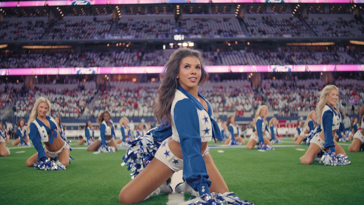 America's Sweethearts: Dallas Cowboys Cheerleaders, Season 2. Chandi in America's Sweethearts: Dallas Cowboys Cheerleaders, Season 2 Cr. Courtesy of Netflix © 2025