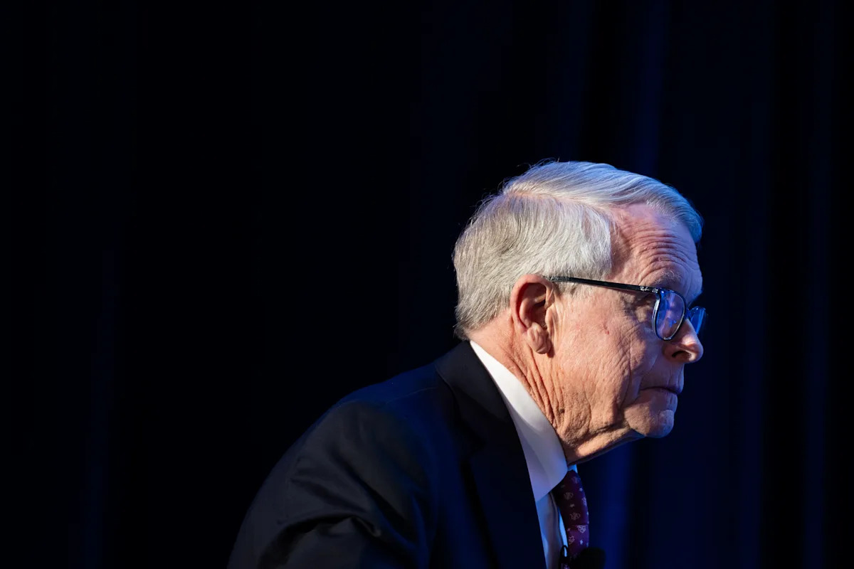 Quem é Mike DeWine, o governador republicano de Ohio que pediu o fim da pena de morte?