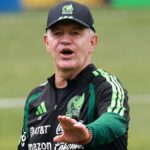 Quem é o técnico do México na Copa do Mundo FIFA 2026?
