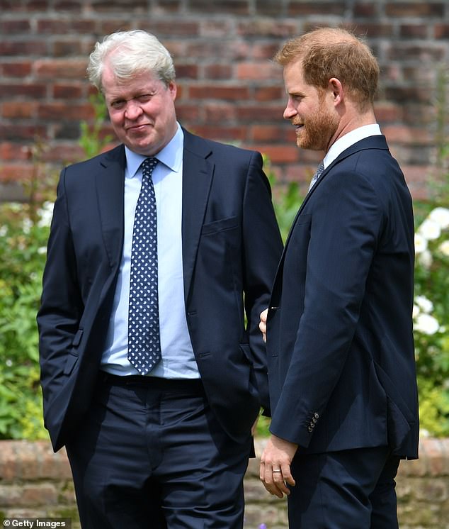 A casa de infância da princesa Diana, Althorp (atualmente administrada por seu irmão Earl Spencer), será fechada ao público por dois dias enquanto o príncipe Harry e Meghan estiverem no Reino Unido