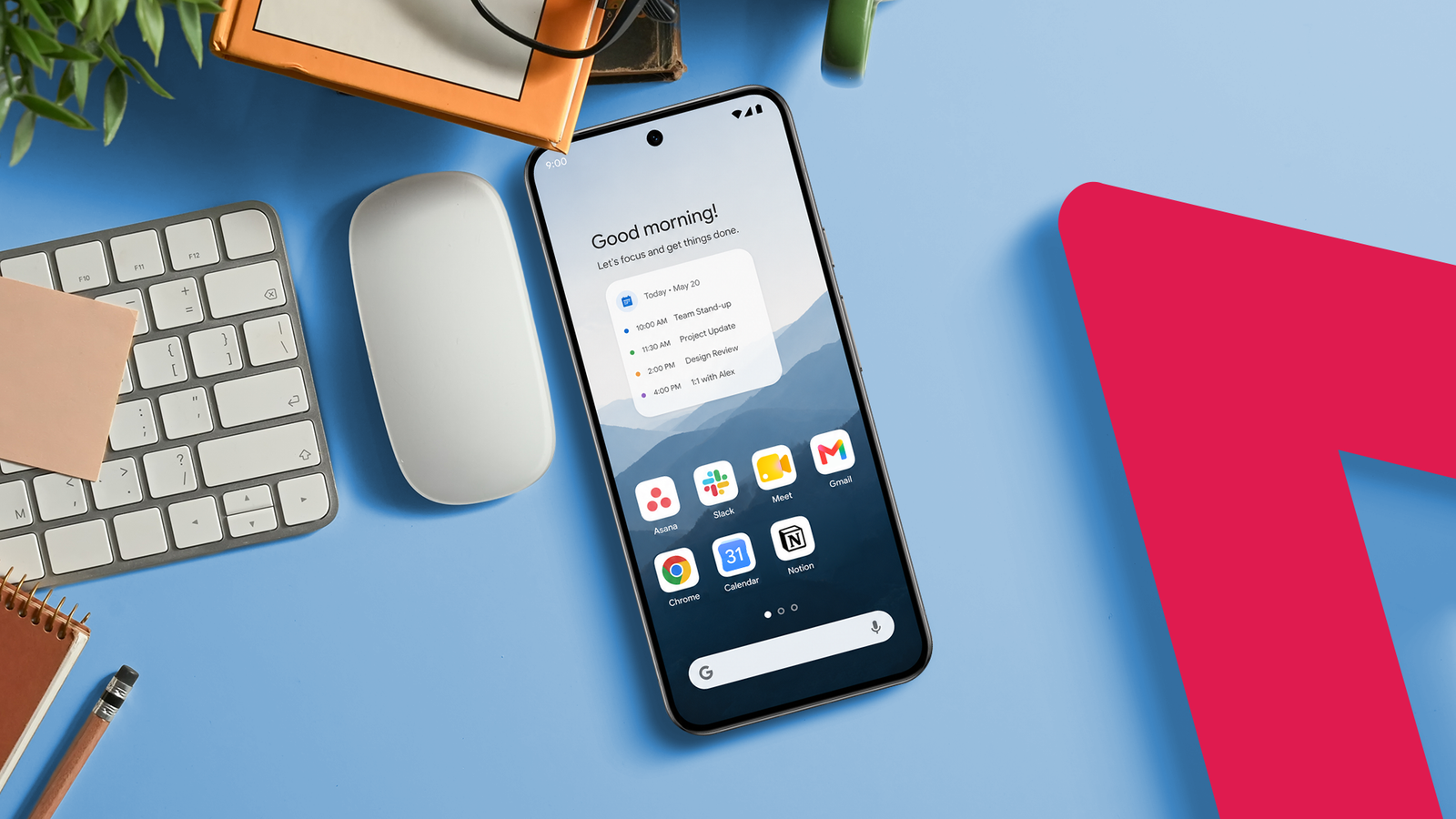 Mão segurando um smartphone exibindo um widget ‘Foco’ com uma lista de metas diárias na tela inicial.