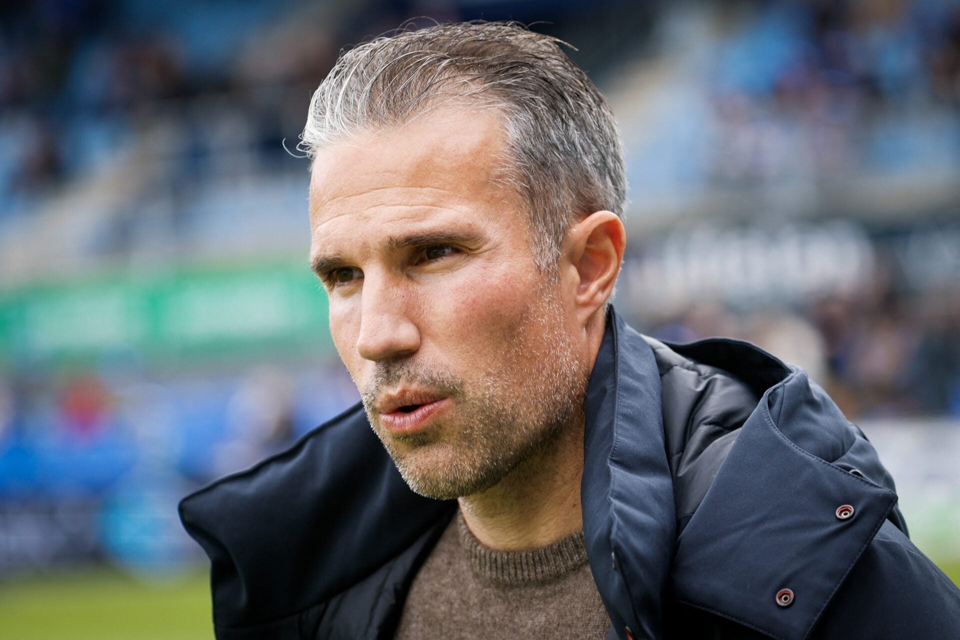 Robin van Persie compartilha uma visão do camarim sobre o tratamento com secador de cabelo de Sir Alex Ferguson