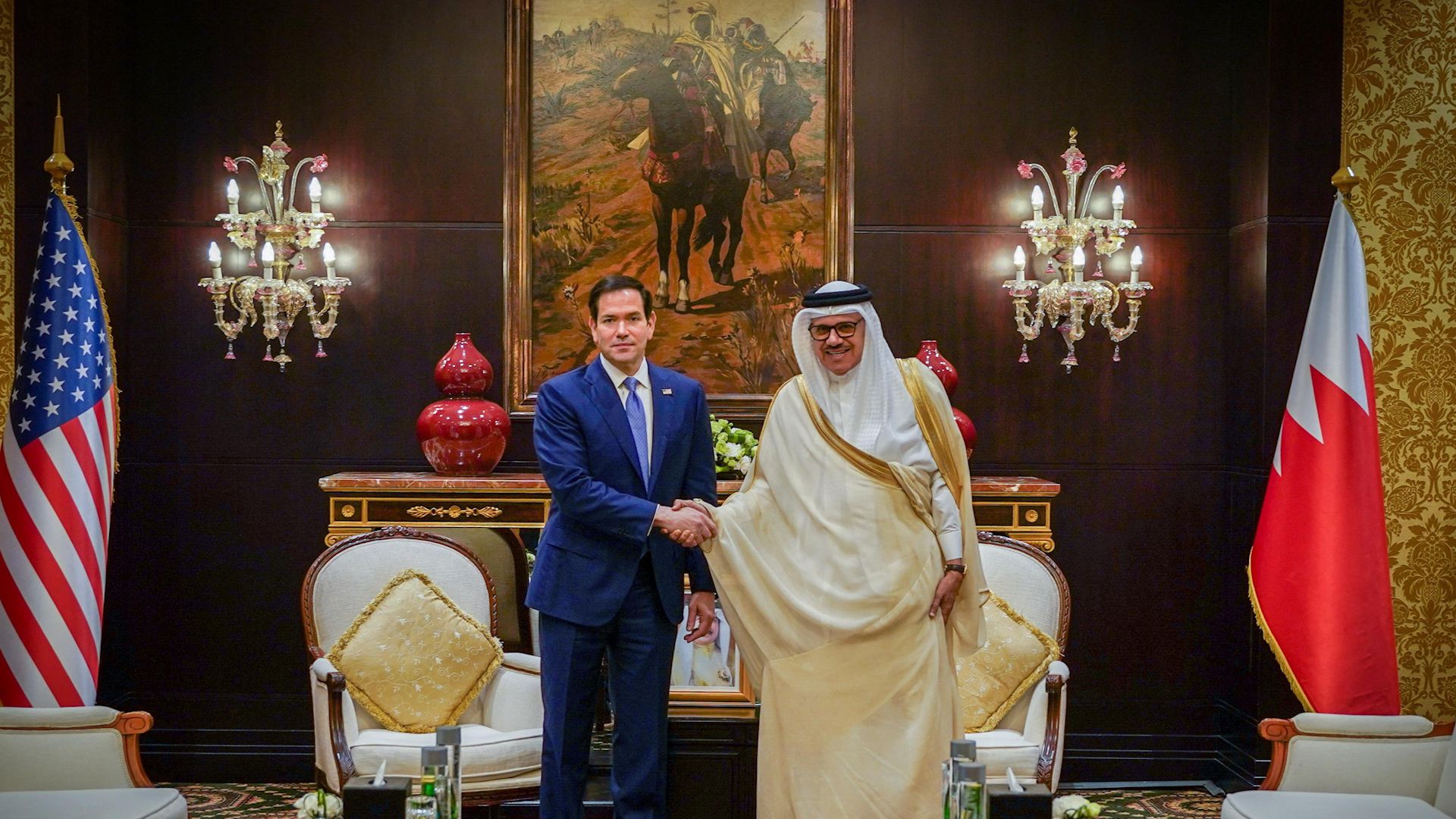 Rubio: Países do Golfo não apoiam portagens no Estreito de Ormuz