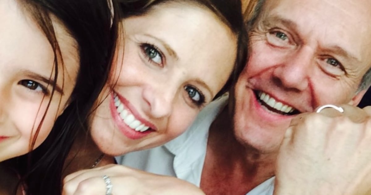 Sarah Michelle Gellar e elenco de 'Buffy' compartilham homenagens emocionais ao falecido co-estrela Anthony Head