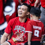 Scottie Thompson, do Barangay Ginebra Gin Kings, é nomeado MVP das finais depois de ajudar Ginebra a vencer o campeonato PBA Commissioner's Cup de 2026.