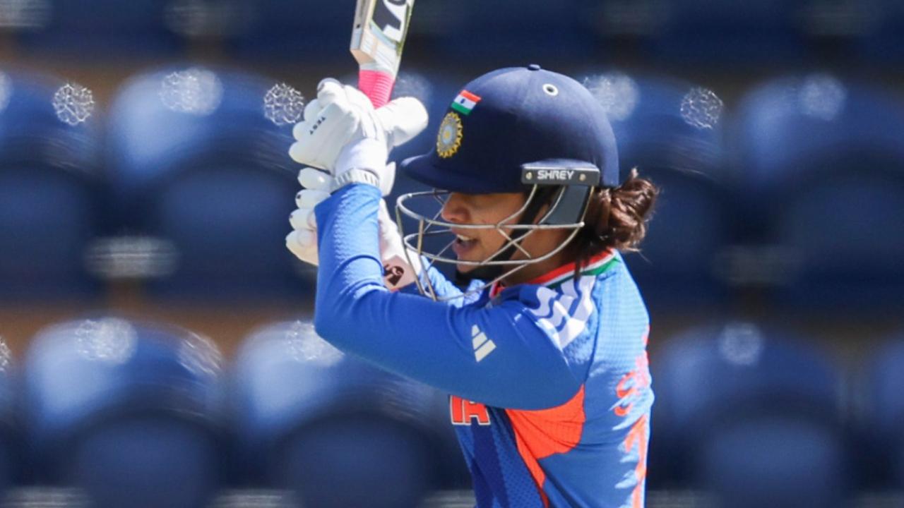 `Se ela marcar, a taça definitivamente voltará para casa...`: Krishnamurthy em Mandhana