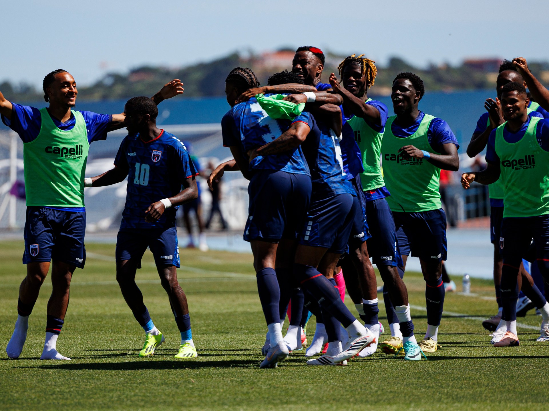 Seleção cabo-verdiana de futebol chega aos EUA para o Mundial