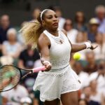 Serena Williams, 44, faz um retorno impressionante ao tênis com o marido e os filhos torcendo por ela em Wimbledon - depois de usar golpes para perder peso para iniciar seu retorno