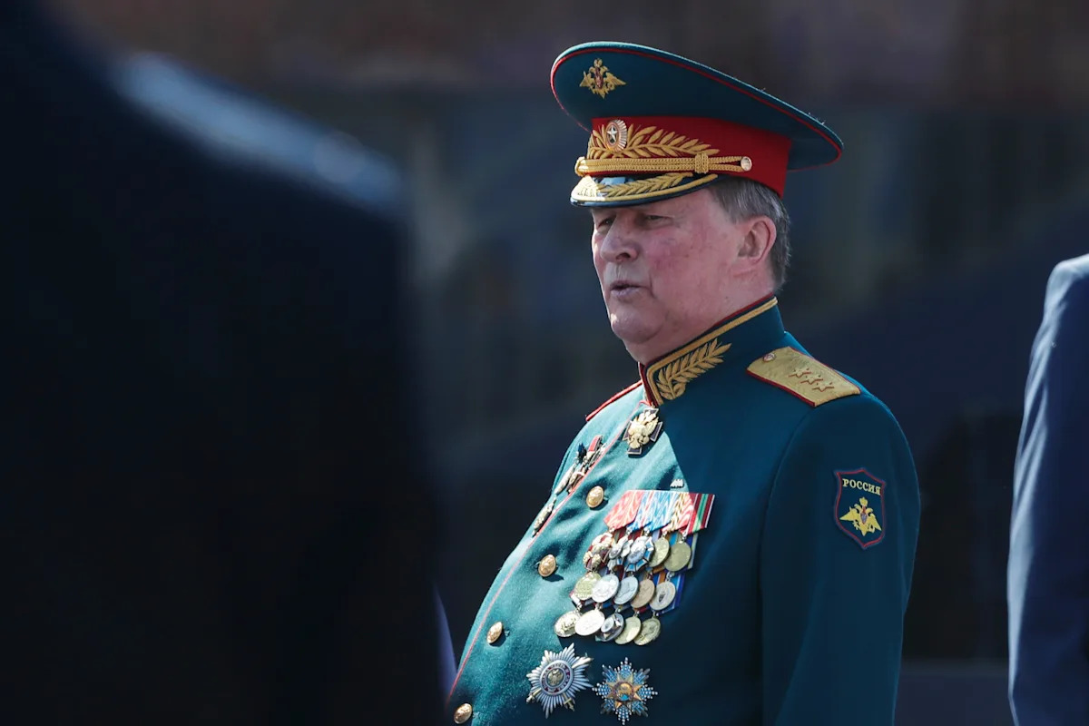 Sergei Ivanov, o ex-ministro da Defesa da Rússia que já foi visto como o provável sucessor de Putin, morreu aos 73 anos.