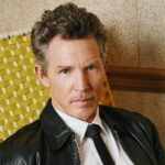 Shawn Hatosy sobre flertar em 'The Pitt', fazer uma pausa nas redes sociais e abraçar seu status de símbolo sexual: 'Não sei como isso aconteceu'