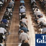 Smartglasses e fones de ouvido podem piorar a trapaça em exames nas escolas, diz Ofqual