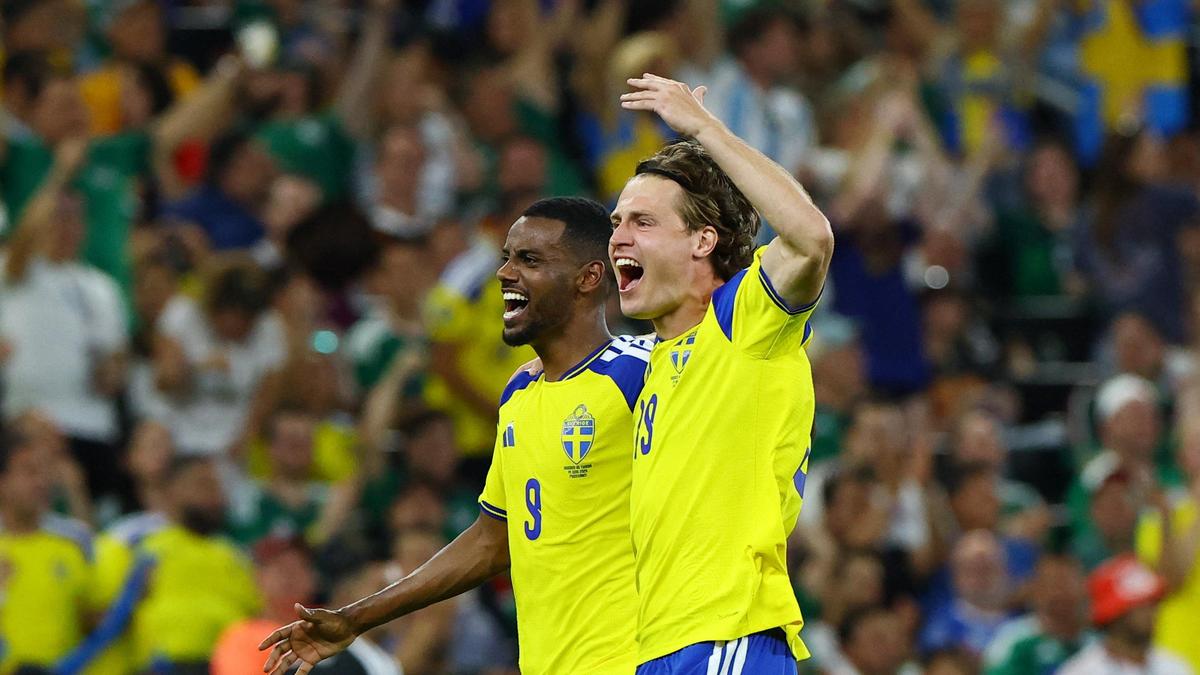 Svanberg, da Suécia, marca o segundo gol mais rápido de um reserva na história da Copa do Mundo da FIFA
