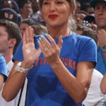 Taylor Swift foi ao Madison Square Garden para o jogo 4 das finais da NBA na quarta-feira