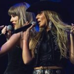 Taylor Swift canta 'Love Story' com Lainey Wilson em apresentação surpresa na Tight End University de Travis Kelce