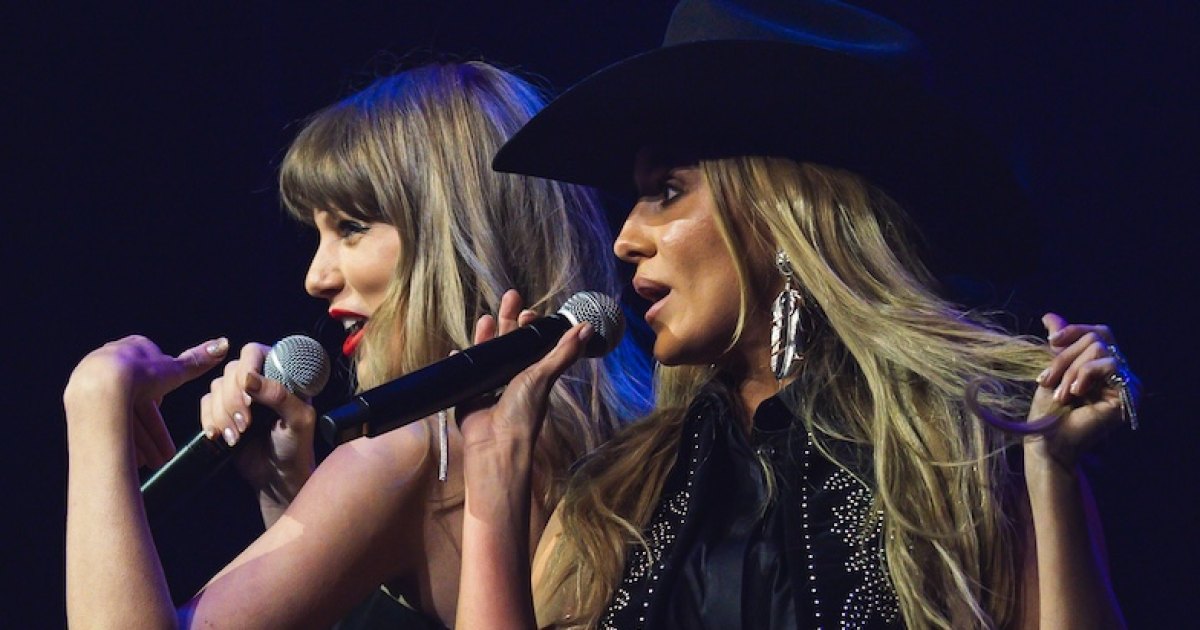 Taylor Swift continua fotografando Travis Kelce na Tight End University