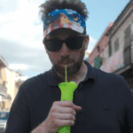 'The Daily Show' vai para Nova Orleans enquanto Jordan Klepper comemora America 250 com um pirata bêbado (EXCLUSIVO)