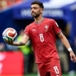 Thierry Henry elogia Bruno Fernandes como meio-campista