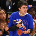 GettyImages-2278203832 Timothee Chalamet e Kylie Jenner têm um encontro na quadra no jogo dos Knicks