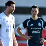 `Todo mundo quer vê-lo em campo`: Scaloni sobre Lionel Messi
