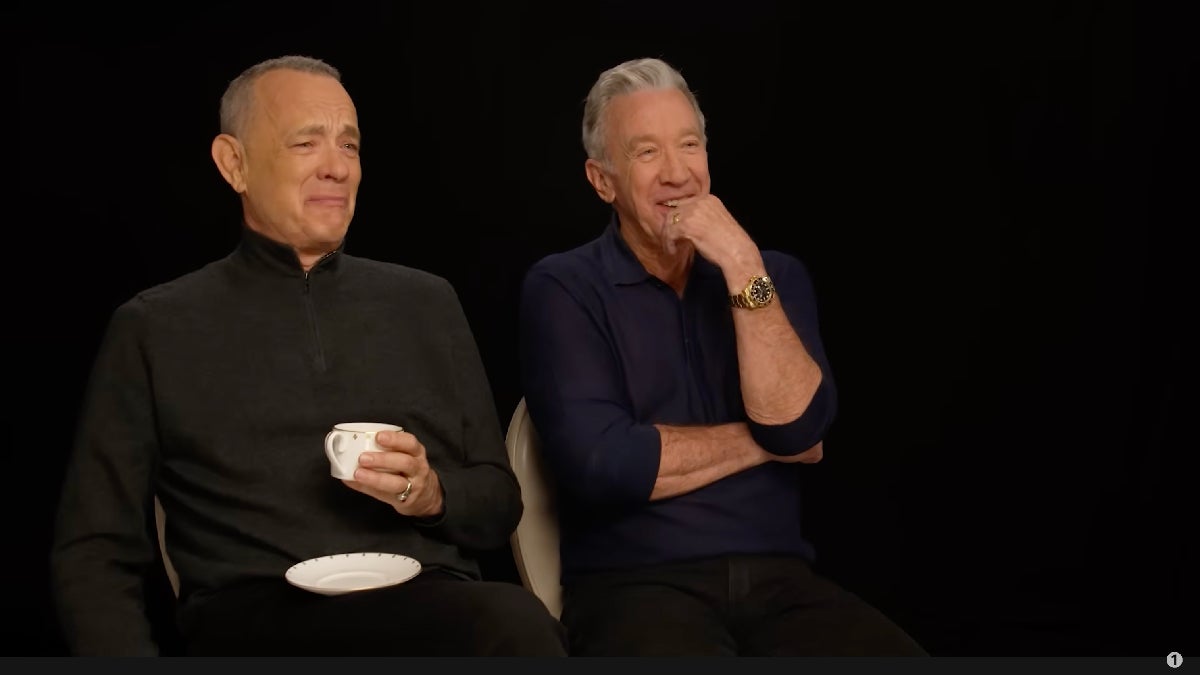 Tom Hanks ficou perplexo ao saber que os personagens de 'Toy Story' Woody e Jessie estão relacionados: 'Como eles descobriram isso?' | Vídeo
