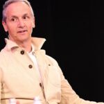 Tom Quinn do Neon elogia 'Obsession' e 'Backrooms': 'Não vejo isso como YouTube ou não, vejo isso como cinema'