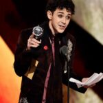Tony Awards 2026: Uma vitória surpreendente proporciona o discurso mais político da noite (com vampiros como metáfora)