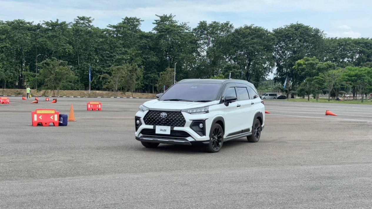 Toyota Mau Buktikan Mobil Hybrid Tak Cuma Cocok para Kota Besar