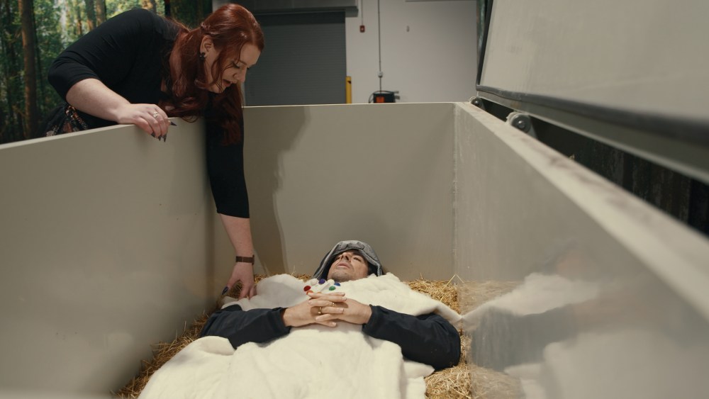 Trailer de 'Death Boom': Documentário produzido por Leonardo DiCaprio investiga a indústria do fim da vida (EXCLUSIVO)