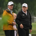 Trump diz que seus planos de renovação para um campo de golfe farão com que Washington sedie um 'grande' torneio