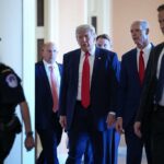 Trump tem testes de reunião com senadores republicanos, dizendo a Cassidy para se sentar