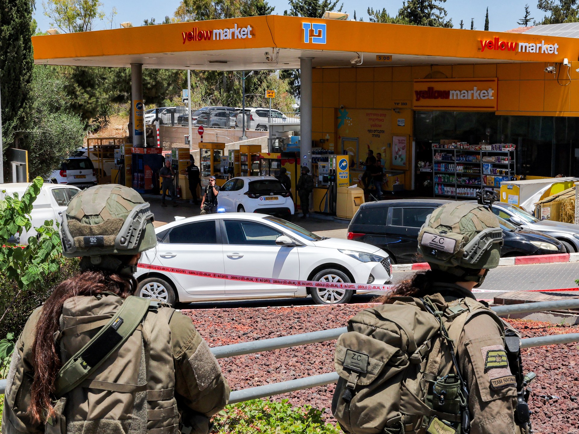Um morto e cinco feridos em ataque a tiros em Israel: Médicos