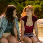 Uma canção de sucesso e um romance se tornam uma estreia sincera na direção em 'Girls Like Girls'