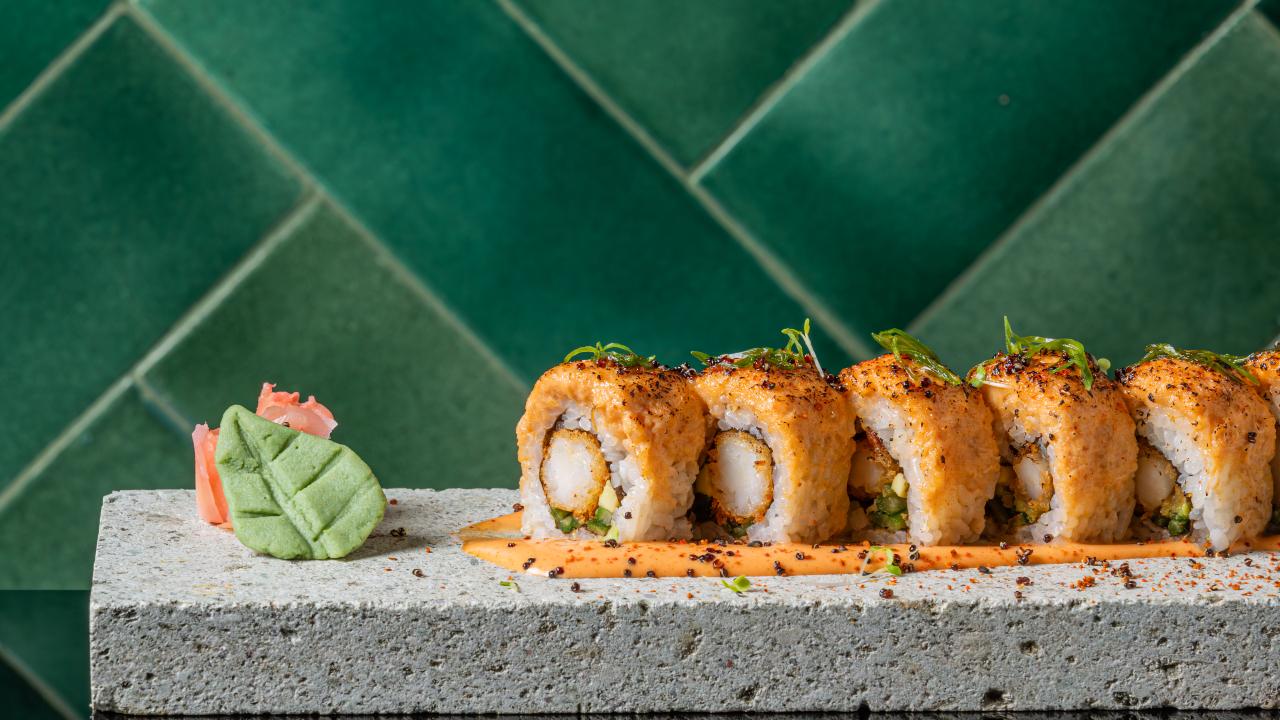 Vada Pav Sushi Roll? Chefs indianos compartilham 5 receitas exclusivas de sushi para você experimentar