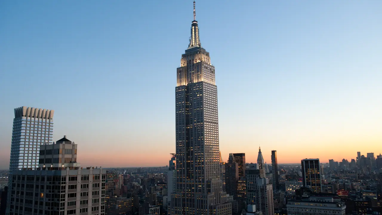 Visitando os EUA? 6 razões para comemorar o Dia do I da América no Empire State Building