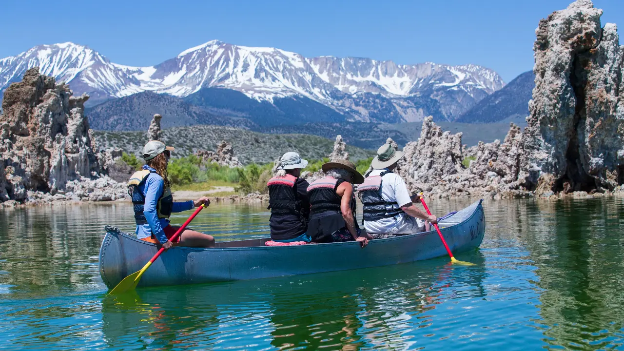 Visitando os EUA? Explore as raras maravilhas vulcânicas de Mammoth Lakes na Califórnia