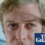 Você só deveria explodir os cascos sangrentos: AI Michael Caine narra o audiolivro Odyssey