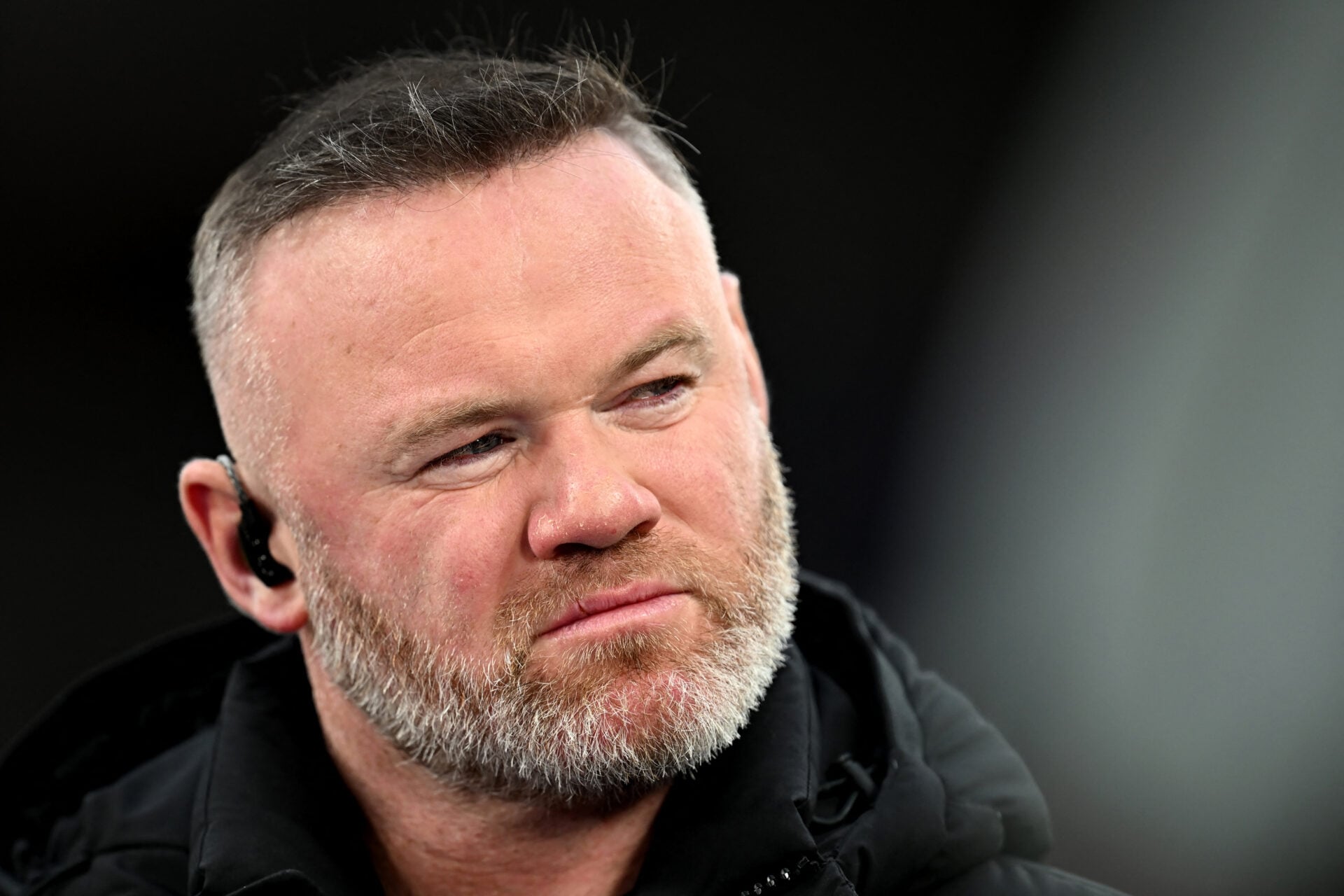 Wayne Rooney prevê que duas seleções da Copa do Mundo chegarão à final entre três 'favoritas' ao torneio