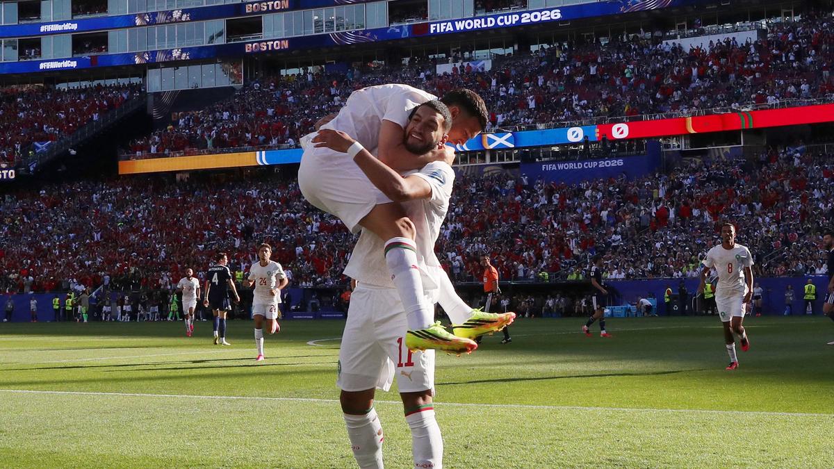 Futebol Futebol - Copa do Mundo FIFA 2026 - Grupo C - Escócia x Marrocos - Boston Stadium, Foxborough, Massachusetts, EUA - 19 de junho de 2026 Ismael Saibari, do Marrocos, comemora seu primeiro gol com Bilal El Khannouss IMAGN IMAGES via Reuters/Paul Rutherford