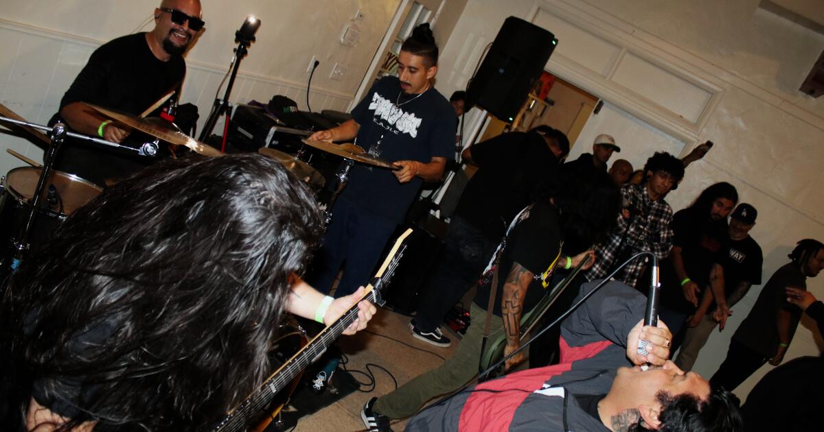 ‘Parecia liberdade’: como o Inland Empire está liderando o renascimento do hardcore punk latino