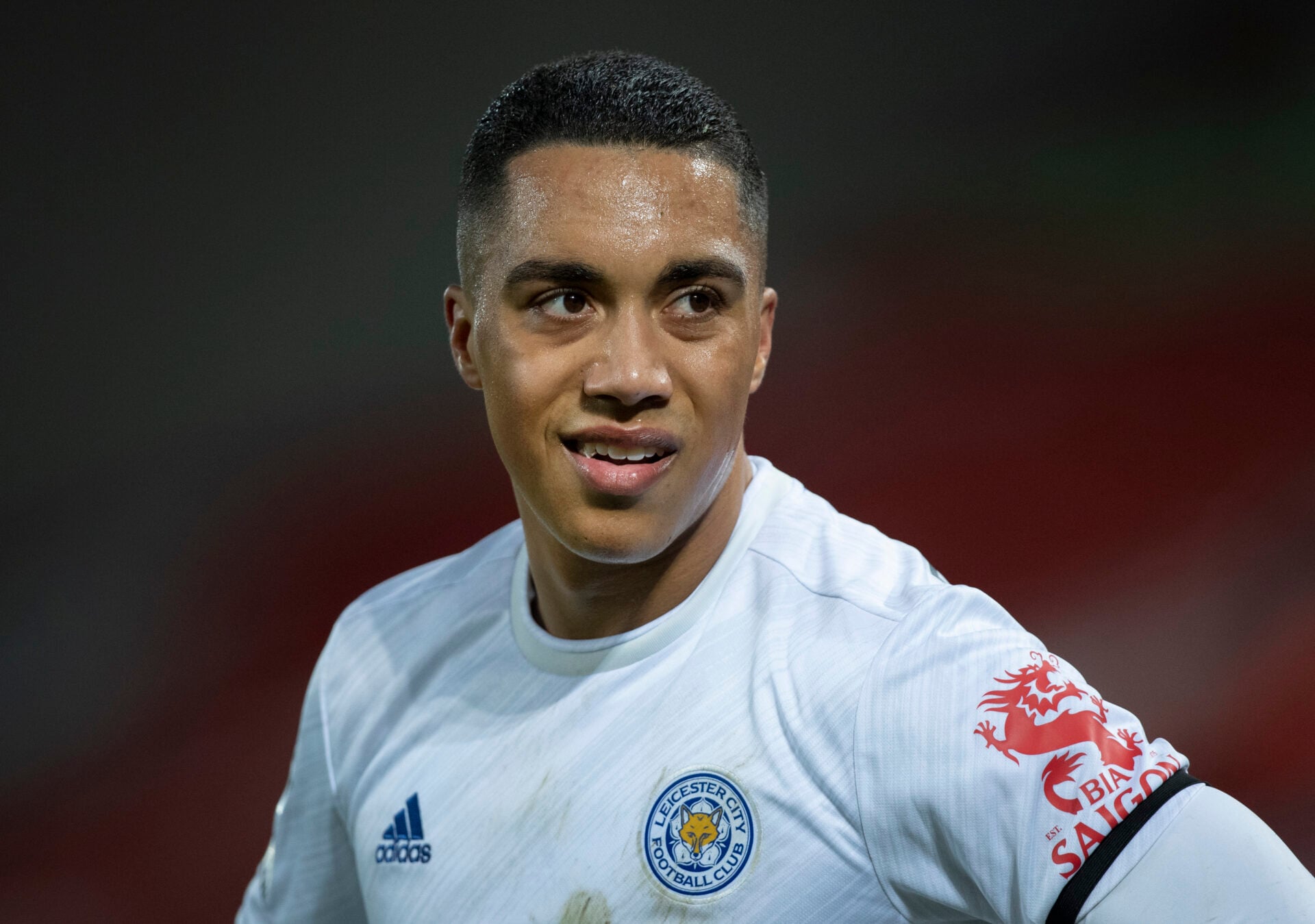 13 estrelas do passado e do presente do Man Utd com quem Youri Tielemans jogou, incluindo o principal ás dos Red Devils