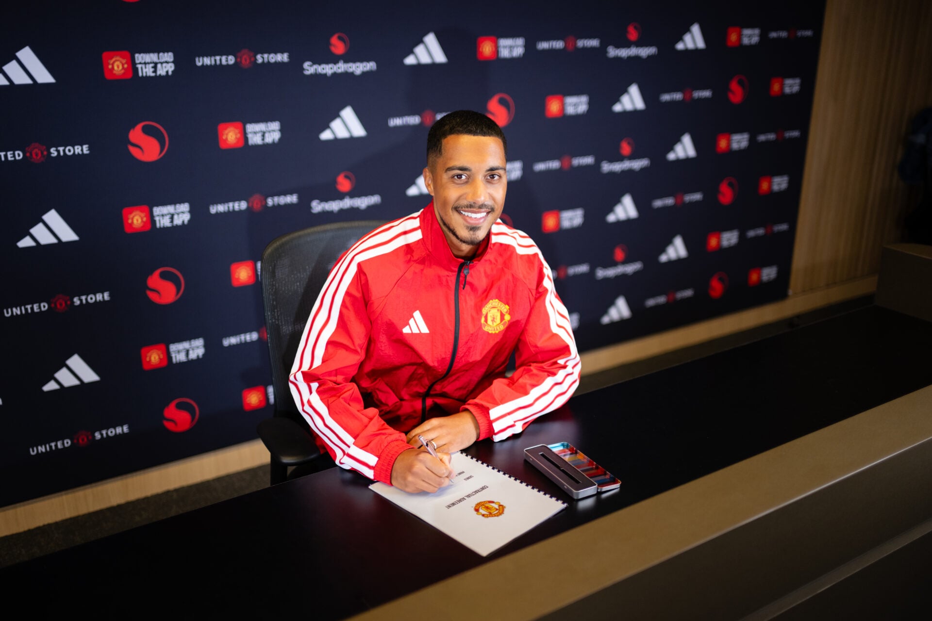 A aquisição da Youri Tielemans pela Ineos chegou no momento 'perfeito' para oferecer um apoio importante para uma estrela do Man Utd