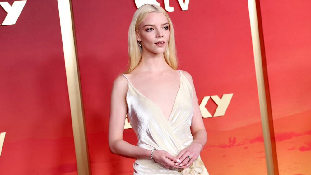 A estrela de 'The Hunt for Gollum' Anya Taylor-Joy ainda não leu os livros de 'O Senhor dos Anéis', mas está 'prestes a' em breve