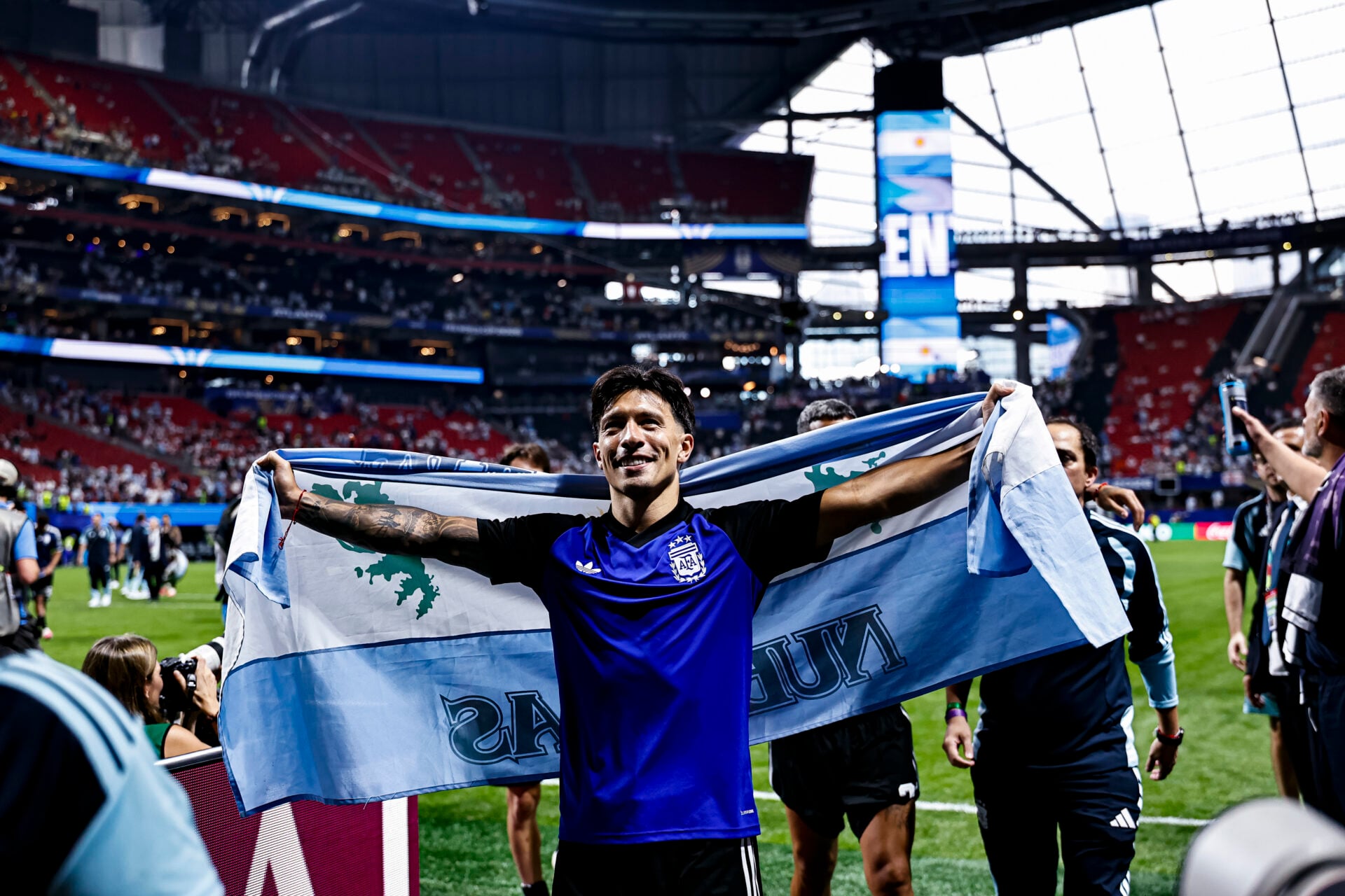 A estrela do Man Utd, Lisandro Martinez, agora pode receber o prêmio 'raro' da Copa do Mundo se a Argentina vencer a Espanha na final