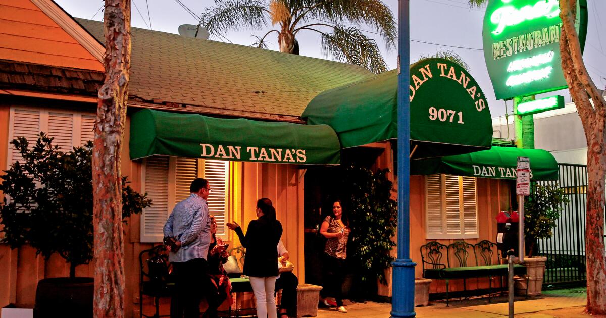 A história de sobrevivência profundamente estranha e muito estranha de Los Angeles do repleto de estrelas Dan Tana