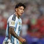 A lesão de Lisandro Martinez na final da Copa do Mundo dá uma nova reviravolta no uso do garoto-prodígio do Man Utd por Carrick