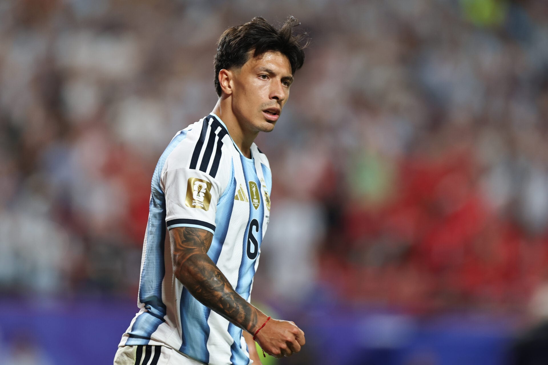 A lesão de Lisandro Martinez na final da Copa do Mundo dá uma nova reviravolta no uso do garoto-prodígio do Man Utd por Carrick