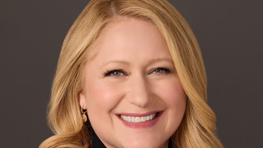 A presidente da Disney Entertainment TV, Debra OConnell, sobre Emmy Noms, reconhecimento por 'Dancing With the Stars' e a nova configuração FX/Hulu
