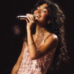 A primeira turnê de Olivia Dean nos EUA teve um início sensacional, com shows em Los Angeles provando que ela não é uma maravilha do Grammy: crítica do concerto